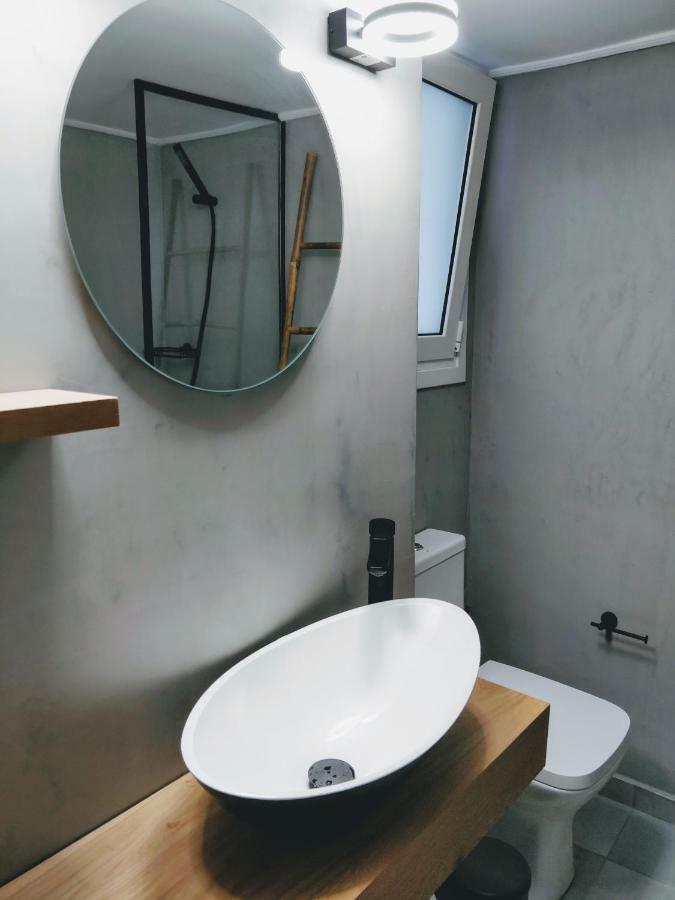 The Kerameikos Midtown *